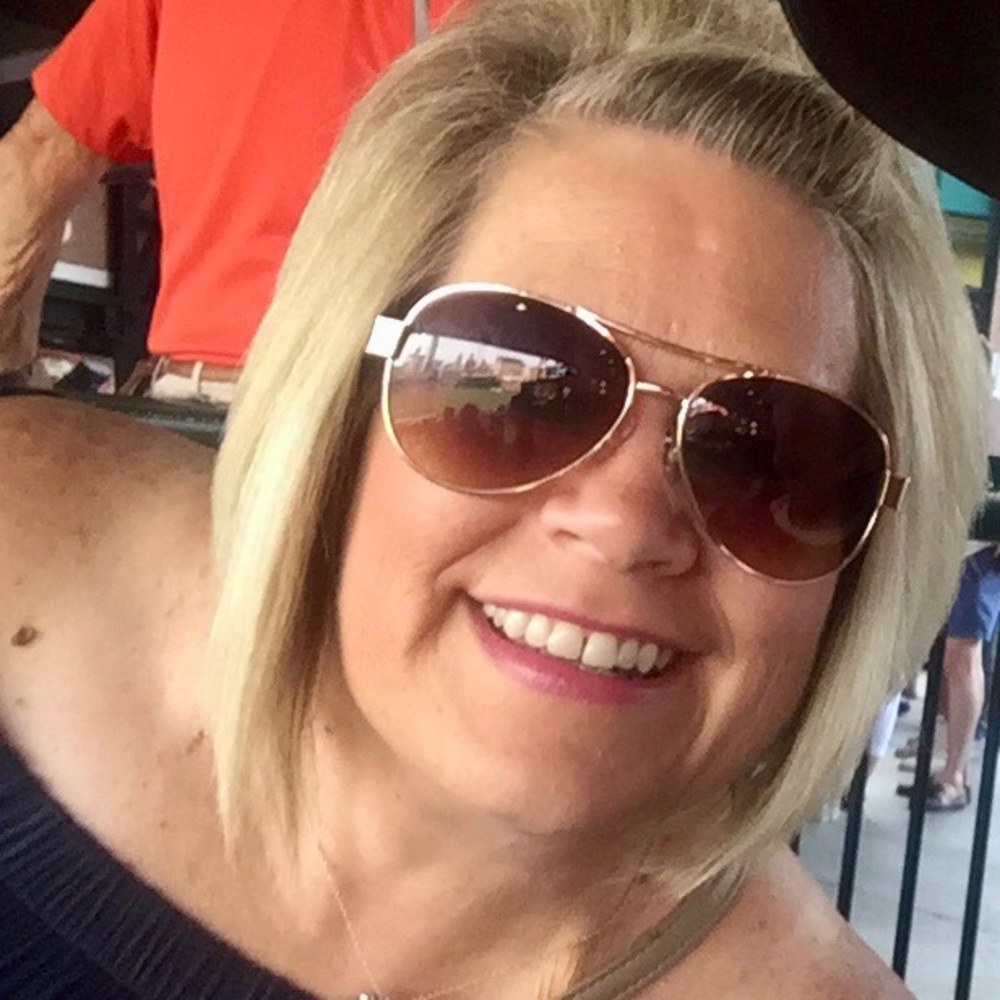 Meet your Posher, Shellie